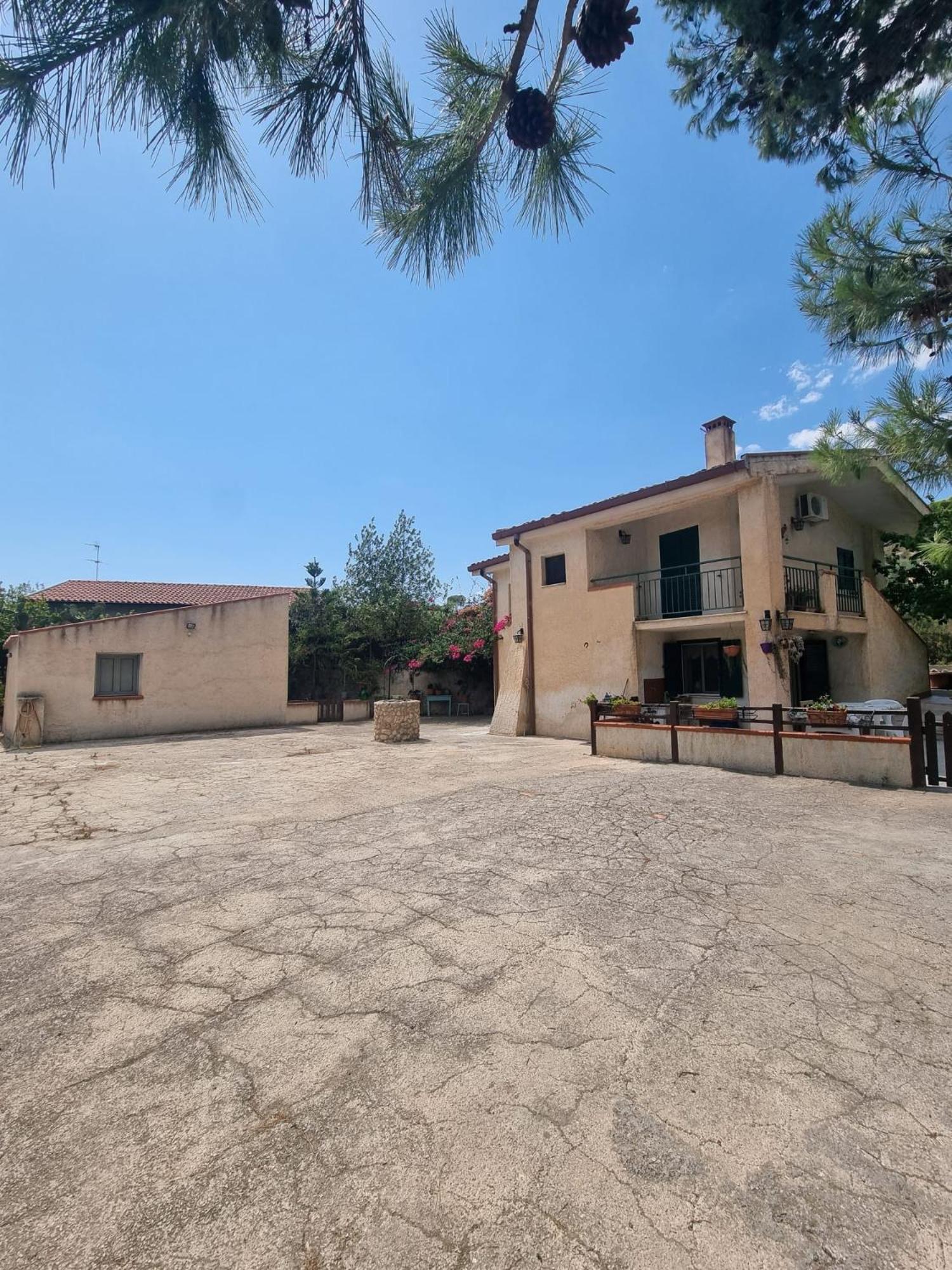 La Bouganville San Cataldo  Luaran gambar